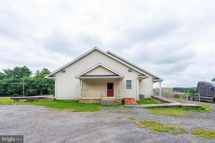 More Photos Of 19220 York Rd, Parkton Freestanding For Sale