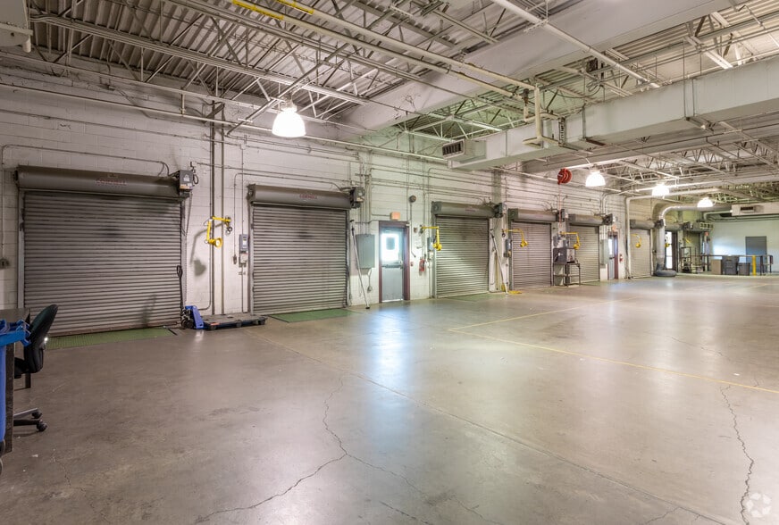 More Photos Of 458 Whitfield St, Fayetteville Manufacturing For Lease