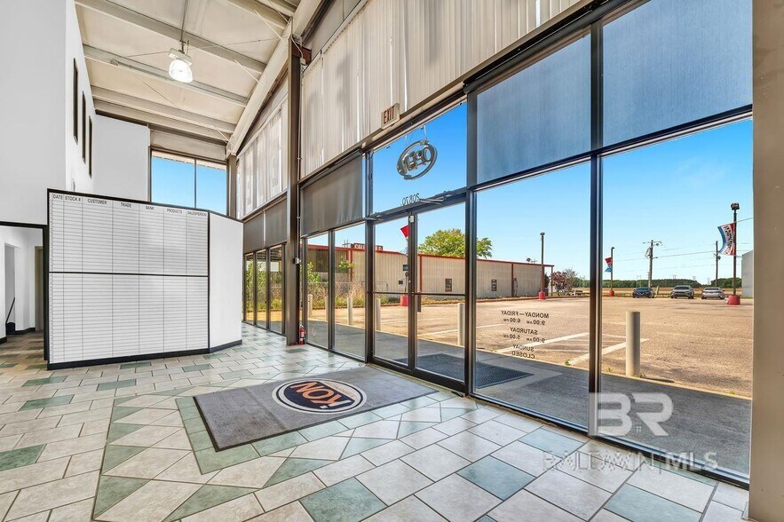 More Photos Of 20870 State Highway 59, Robertsdale Freestanding For Lease