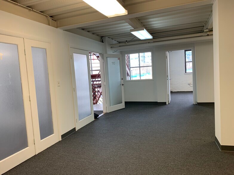 More Photos Of 1410-1440 N Kingsbury St, Chicago Manufacturing For Lease