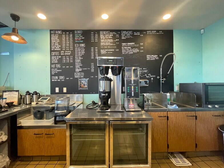 More Photos Of 1040-1080 Park Blvd, San Diego Apartments For Lease