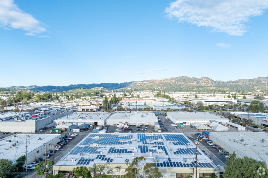 More Photos Of 9621-9631 Irondale Ave, Chatsworth Manufacturing For Sale