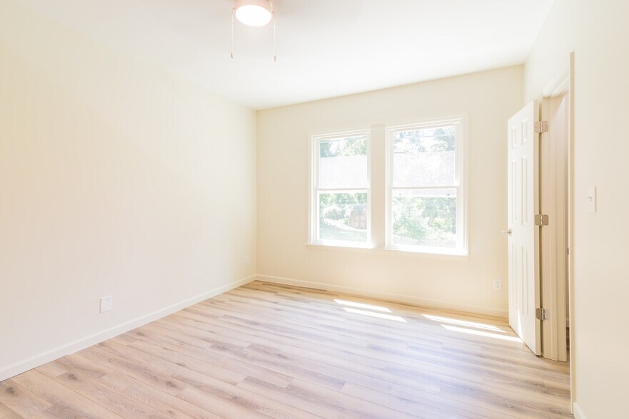 More Photos Of 506 E Marion St, Shelby Apartments For Sale