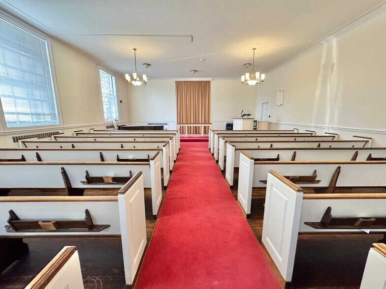 More Photos Of 46 Park St, Montclair Office For Lease
