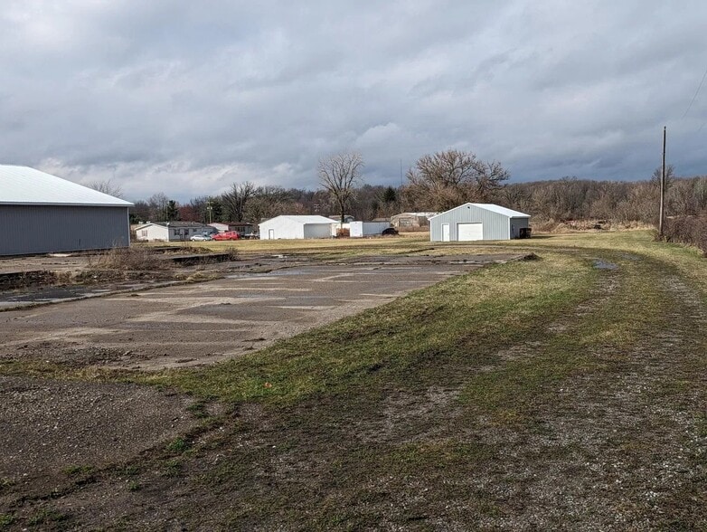 More Photos Of 1020 E Mosherville Rd, Jonesville Industrial For Sale