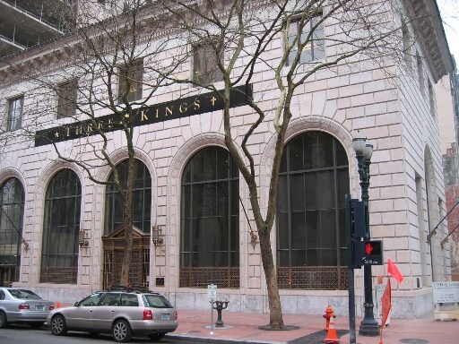 More Photos Of 320 SW 6th Ave, Portland Loft Creative Space For Lease