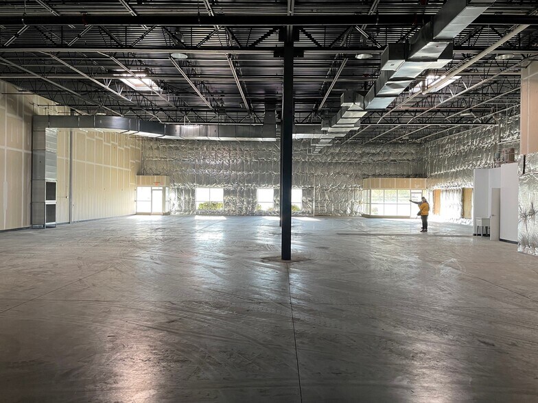 More Photos Of 100 Concord Rd, Chester Light Distribution For Lease