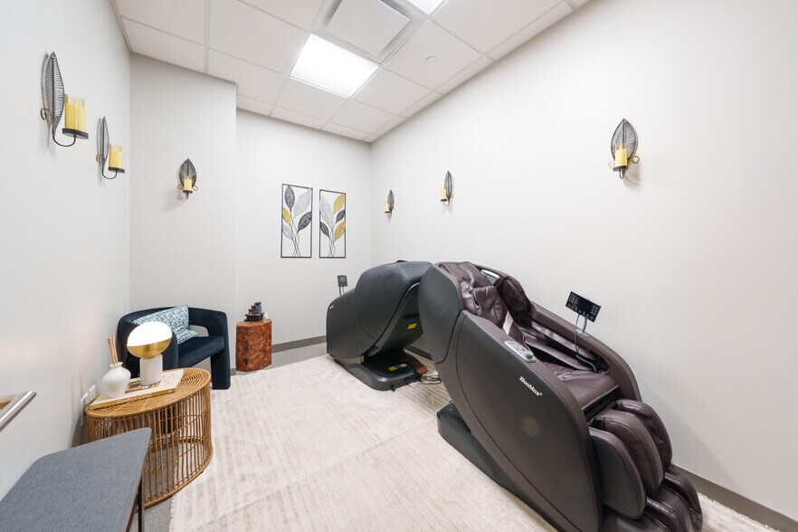 More Photos Of 287 Park Ave S, New York Coworking Space