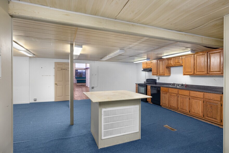 More Photos Of 107-109 W Pleasant Ave, Covington Loft Creative Space For Sale