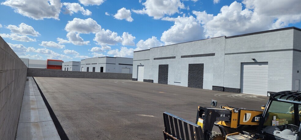 More Photos Of 7303 S Hawes Rd, Mesa Unknown For Lease