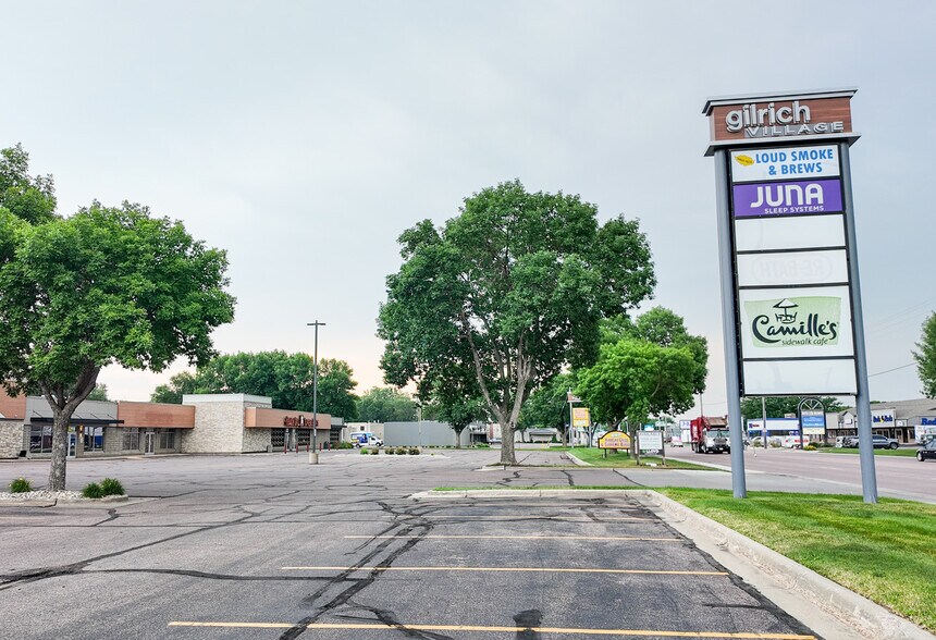 More Photos Of 1112 W 41st St, Sioux Falls Unknown For Lease