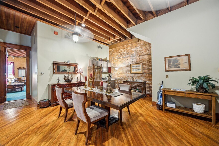 More Photos Of 210 Moody Ave, Galveston Storefront Retail Office For Sale