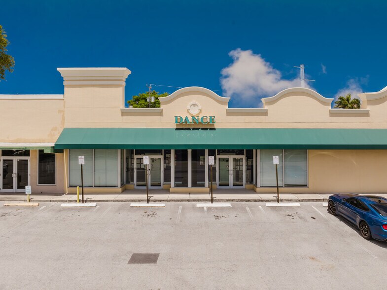 More Photos Of 1817-1847 NE 25th St, Lighthouse Point Unknown For Lease