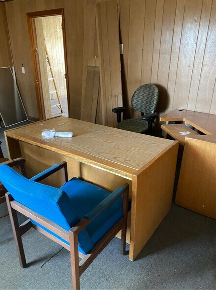More Photos Of 103 E Harrison St, Reidsville Office For Sale