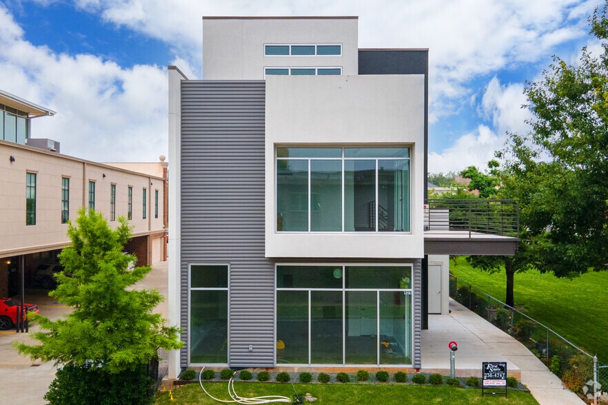 More Photos Of 435 NW 12th St, Oklahoma City Apartments For Lease