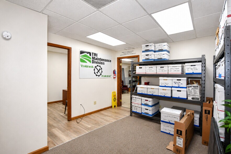 More Photos Of 1422 8th Ave, Greeley Office For Sale