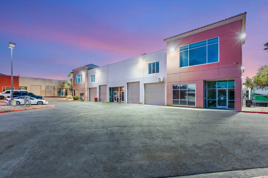 More Photos Of 4570 Donovan Way, North Las Vegas Light Distribution For Sale