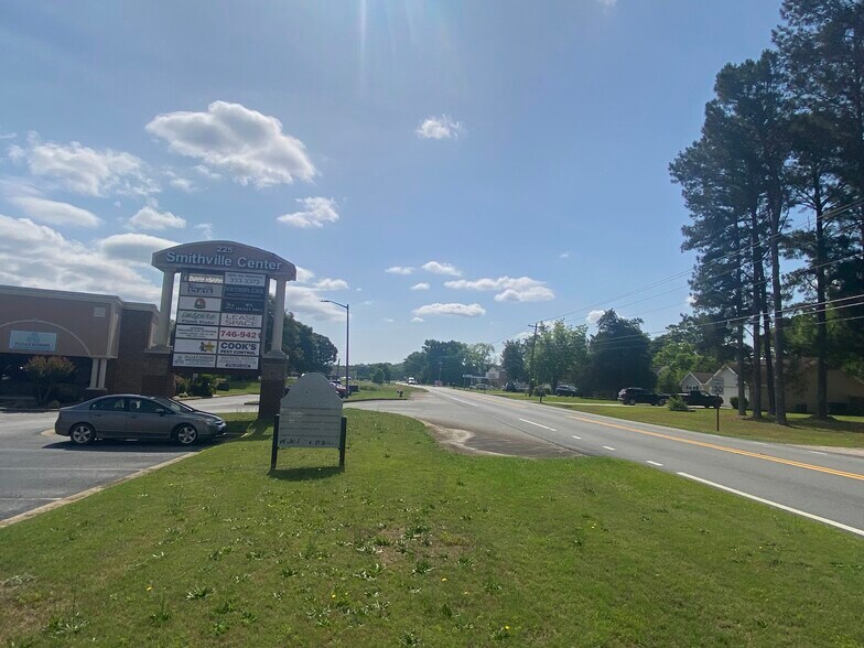 More Photos Of 225 Smithville Church Rd, Warner Robins Storefront For Sale