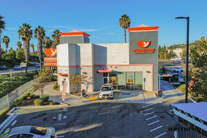 Primary Photo Of 1025 Sweetwater Rd, Spring Valley Freestanding For Sale