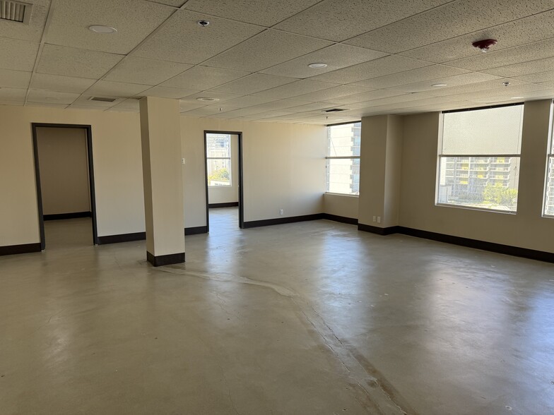 More Photos Of 316 W 2nd St, Los Angeles Loft Creative Space For Lease