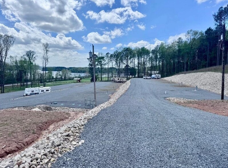Primary Photo Of 1007 Scottsboro Hwy, Guntersville Land For Sale