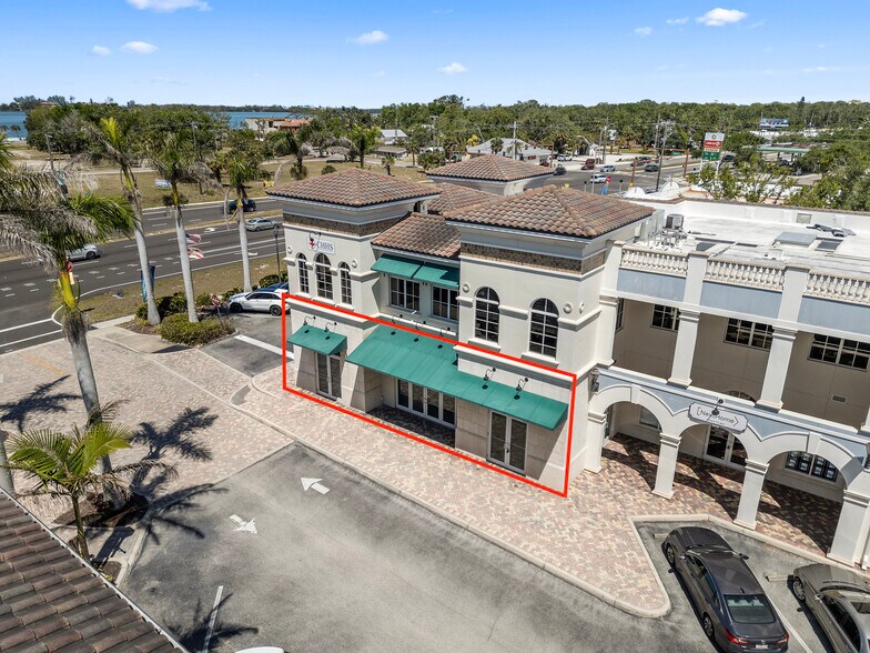 More Photos Of 3976 Destination Dr, Osprey Storefront For Sale