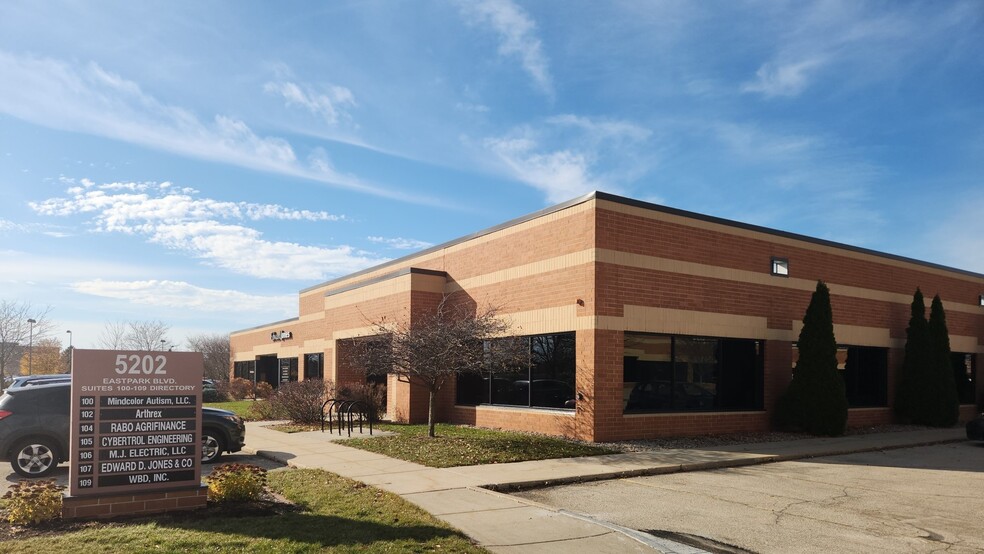 Primary Photo Of 5202 Eastpark Blvd, Madison Medical For Lease