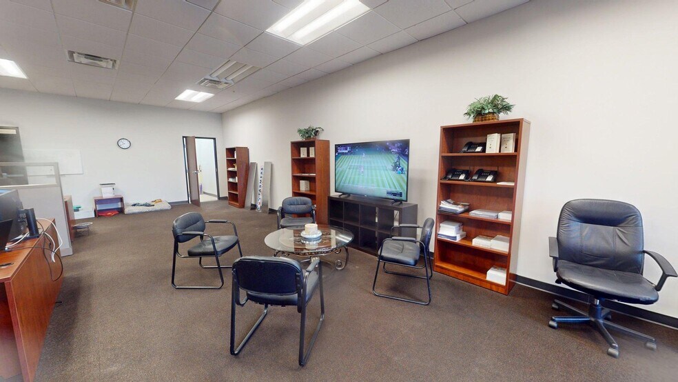 More Photos Of 9231 W Parmer Ln, Austin Storefront Retail Office For Lease