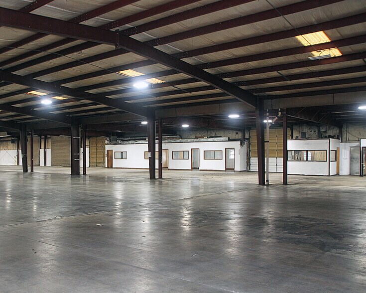 More Photos Of 1207 Butler St, Oxford Unknown For Lease