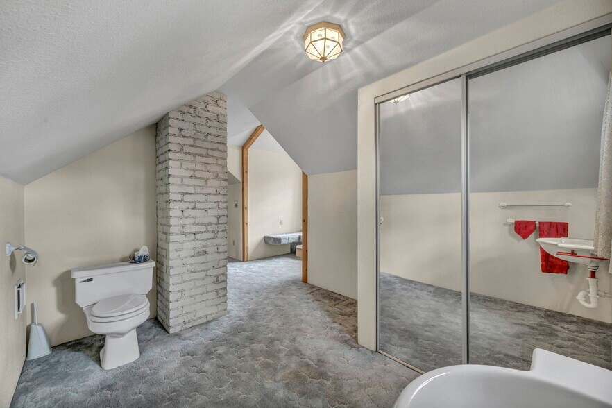 More Photos Of 588 Saint Lawrence Ave, Reno Multifamily For Sale