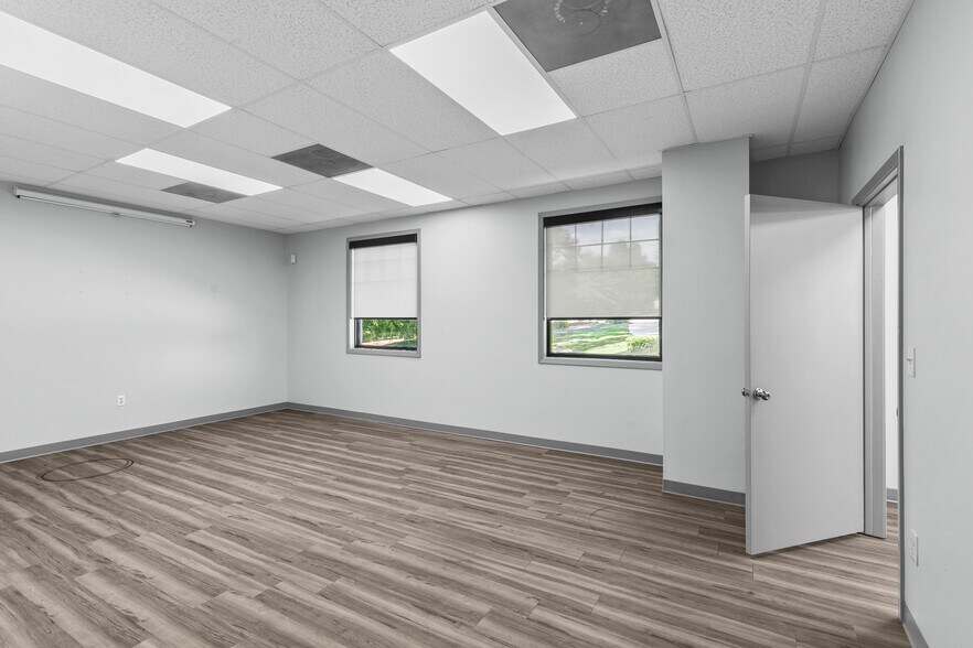 More Photos Of 125 Solleftea Dr, Madison Industrial For Lease