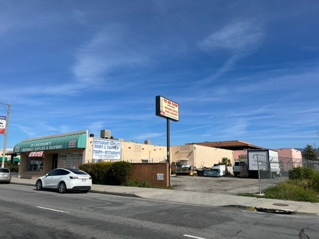More Photos Of 333 E Valley Blvd, Colton Freestanding For Sale