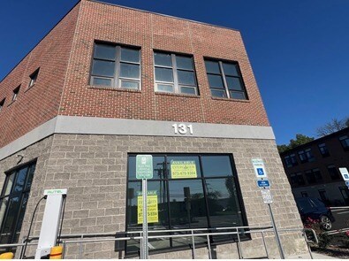 More Photos Of 131 Fairfield Rd, Fairfield Distribution For Lease