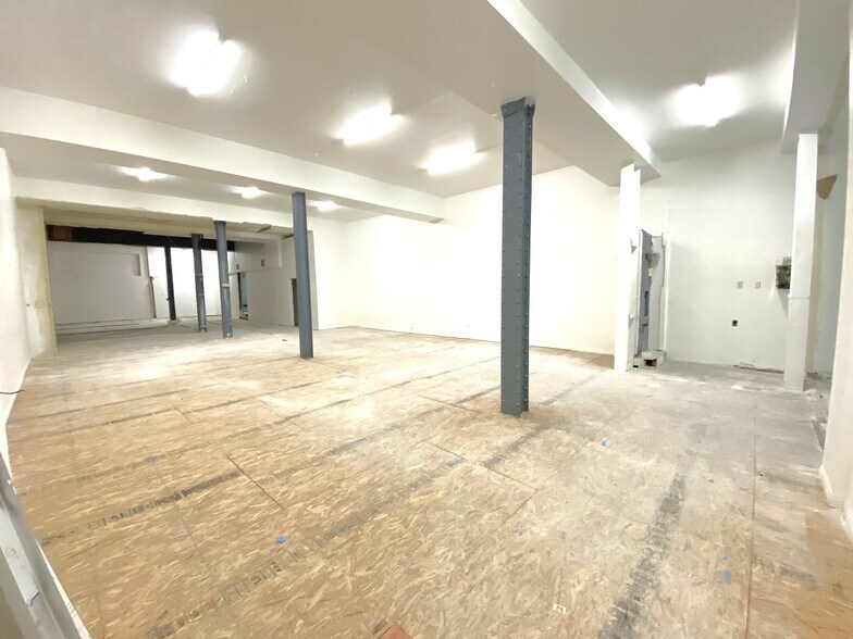 More Photos Of 619-623 S Olive St, Los Angeles Loft Creative Space For Lease