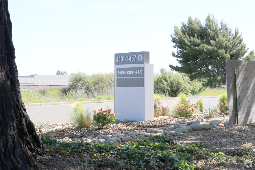 More Photos Of 4401-4457 Park Rd, Benicia Warehouse For Lease
