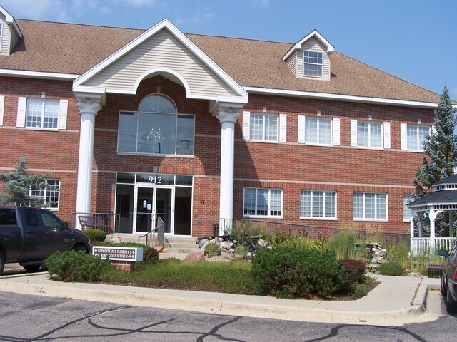 More Photos Of 912 Northwest Hwy, Fox River Grove Medical For Sale