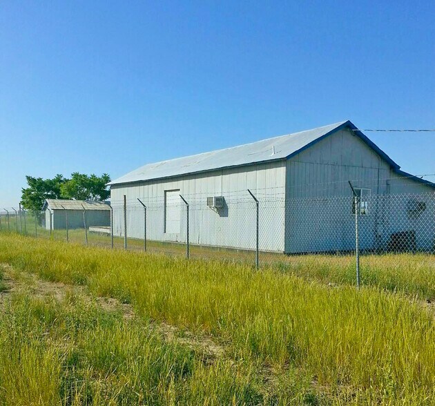 More Photos Of 4040 County 99 W Rd, Dunnigan Warehouse For Lease