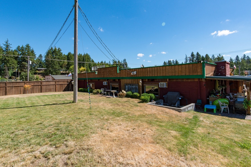 More Photos Of 15610 Olson Dr Kp N, Lakebay Bar For Sale