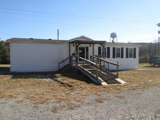 More Photos Of 4739 Singleton Station Rd, Louisville Unknown For Lease