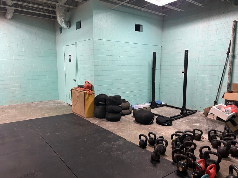 More Photos Of 1001 2nd St, Corpus Christi Medical For Lease