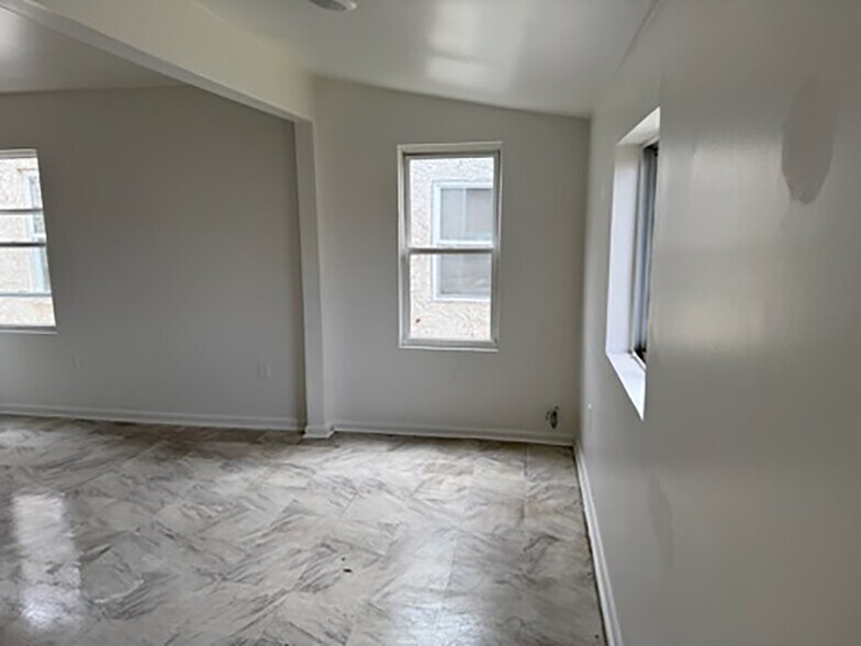 More Photos Of 513 N Wildwood Rd, Cape May Court House Apartments For Sale