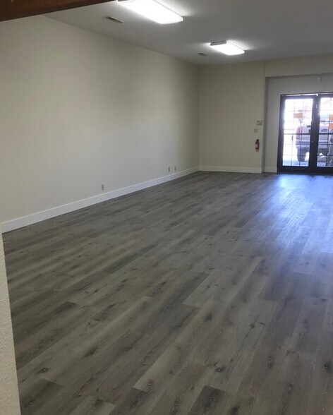 More Photos Of 11940-11958 Masters Ct, Auburn Office For Lease