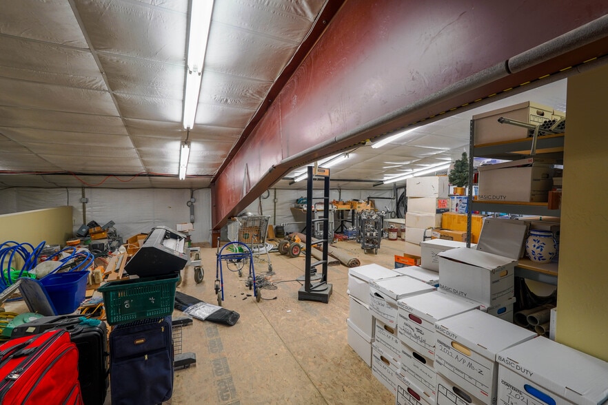 More Photos Of 105 Rocky Cliff Ln, Kalispell Industrial For Sale