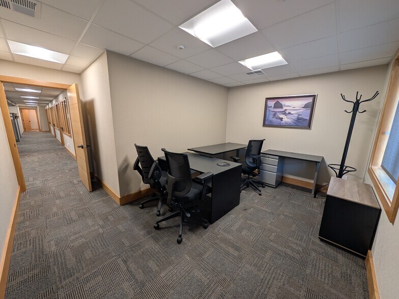 More Photos Of 5616 Third Ave, Ferndale Medical For Lease