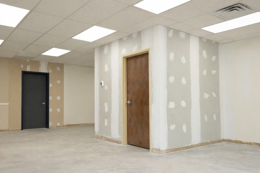 More Photos Of 1107 S Fifth St, Mebane Medical For Lease