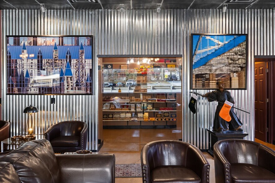 More Photos Of 99 Ohio River Blvd, Leetsdale Freestanding For Sale