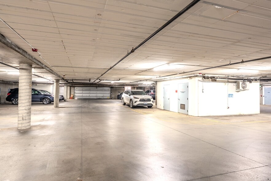 More Photos Of 220 E Rowan Ave, Spokane Medical For Lease