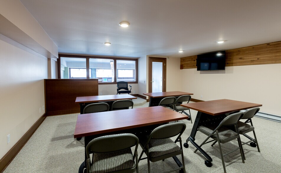 More Photos Of 81 S Main St, Seattle Storefront Retail Office For Lease