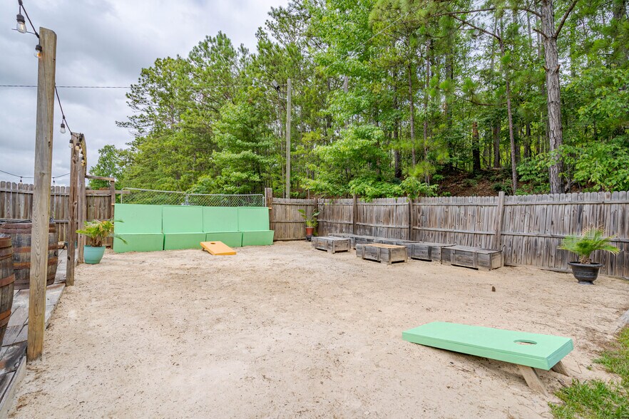 More Photos Of 161 Vfw Pky, Jacksons Gap Restaurant For Sale