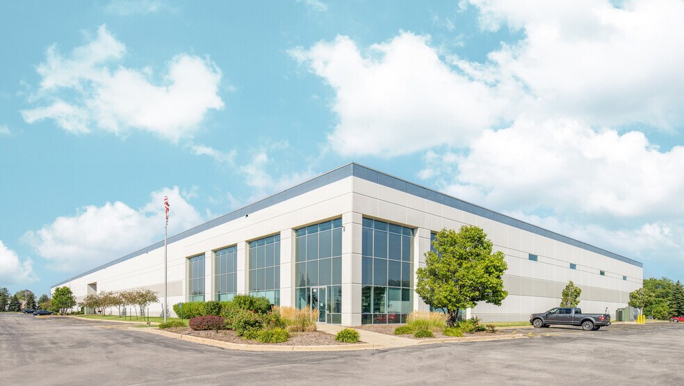Primary Photo Of 5150 International Dr, Cudahy Unknown For Lease
